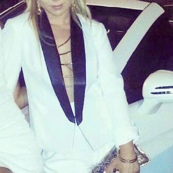 Blazer - Picture 2 of 2